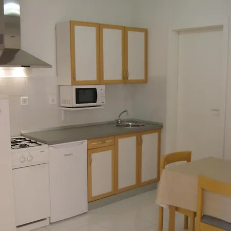 Josko Apartman * Podgora