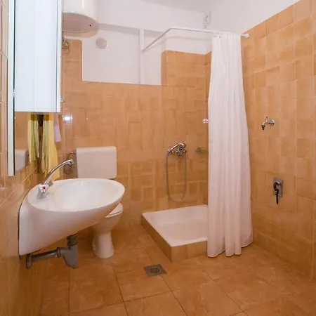 Josko Apartman * Podgora