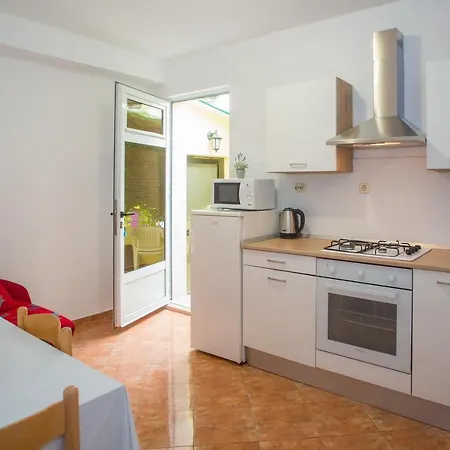 Josko Apartman Podgora